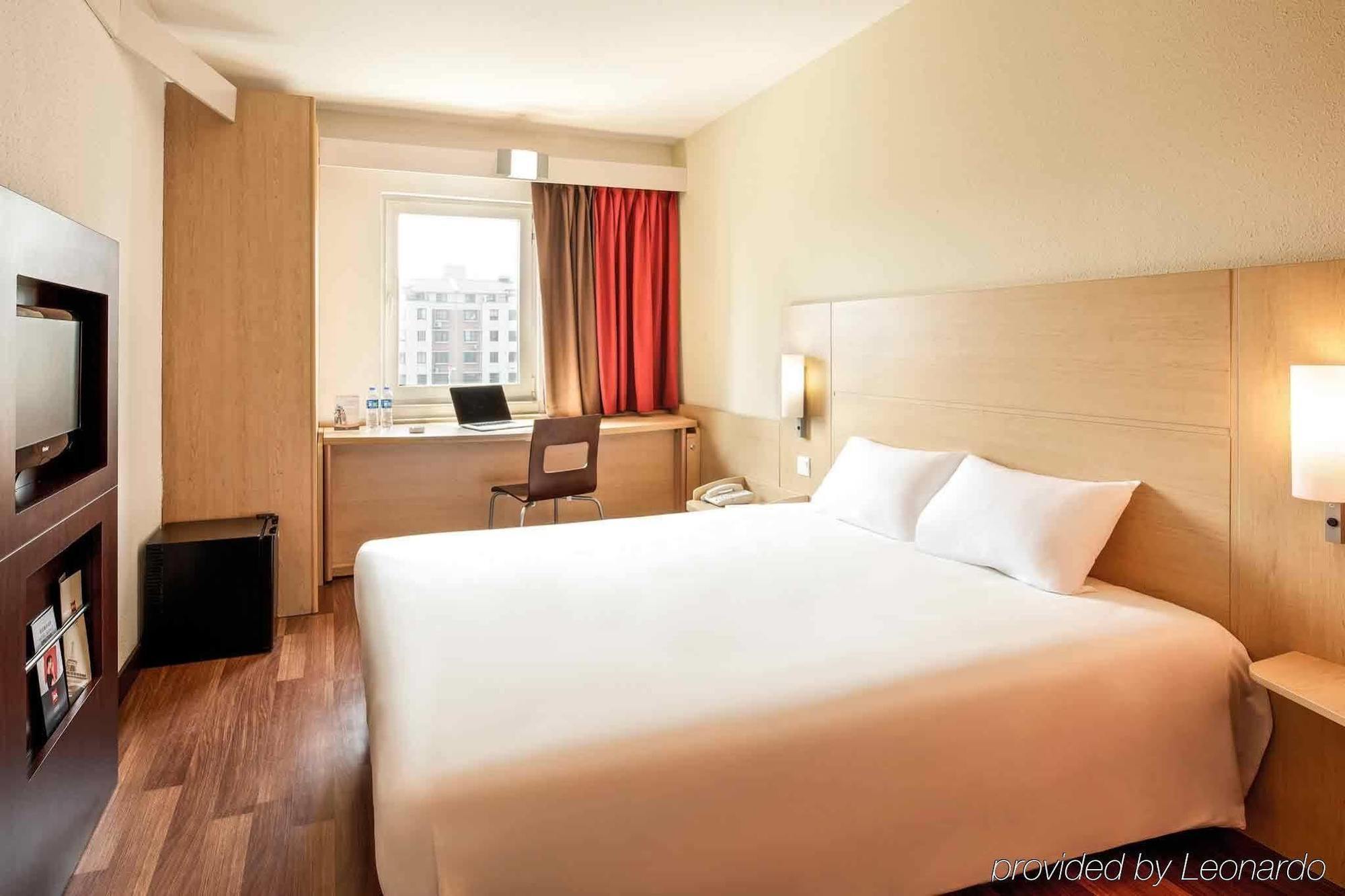 Hotel Ibis Wuxi Hi Tech Exterior foto